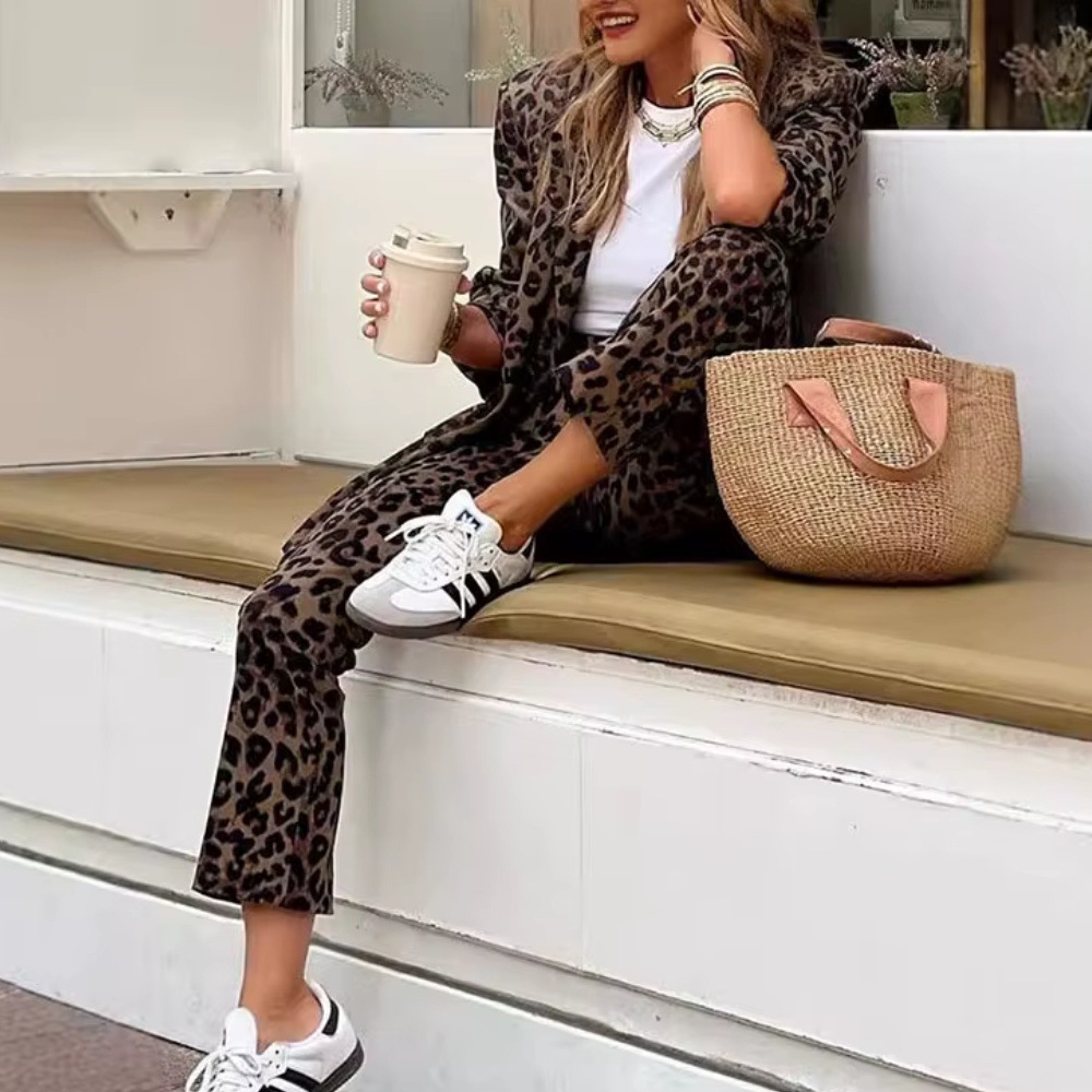 موقع إلكتروني مستقل لملابس الن - مراجعة Summer Clothing Websites وسعره